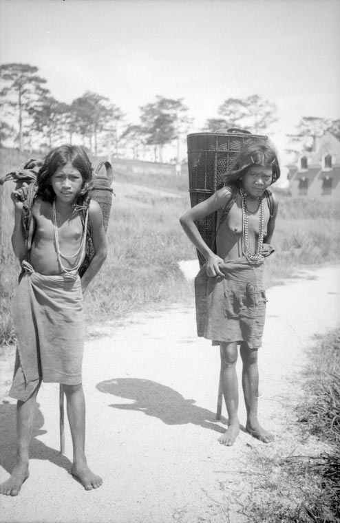 Krestyanki-Kambodzhi2.-1946-god.jpg